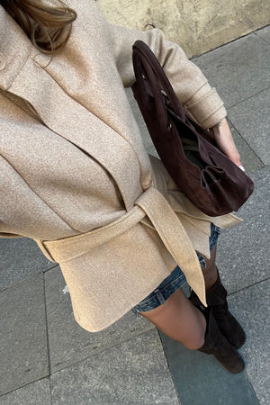 Bej Vatkalı Kuşaklı Kaşe Ceket - 1001