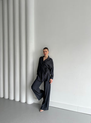 Antrasit Yaka Detaylı Bağlamalı Kimono Takım