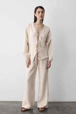 Bej %100 Pamuk Bağlamalı Bluz Pantolon Takım
