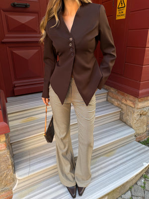 Kahverengi Asimetrik Kesim Kuşaklı Ceket - 3001