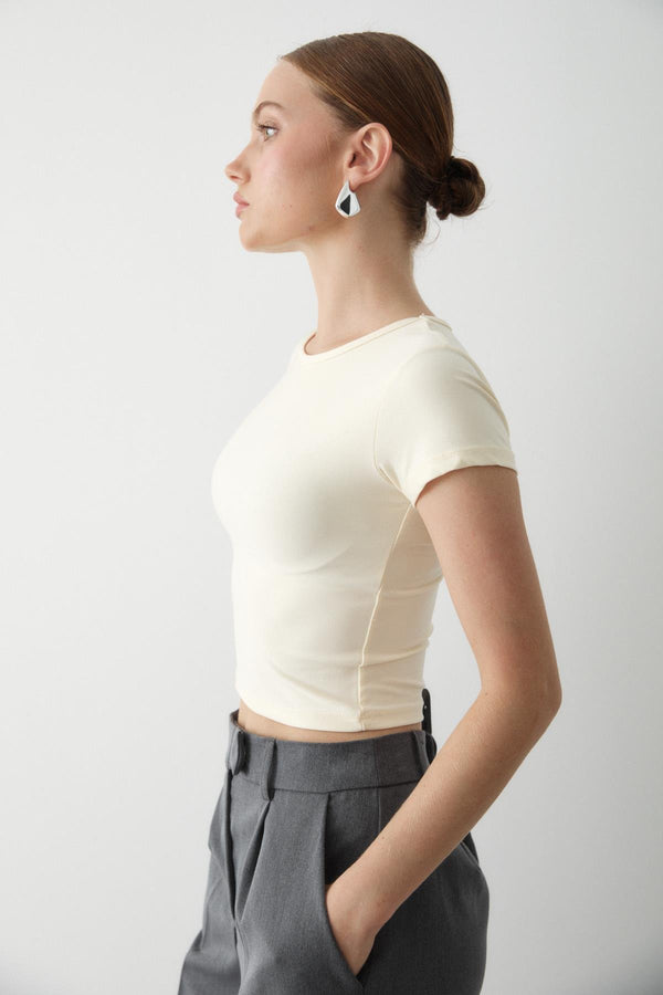 Bej Crop Bluz