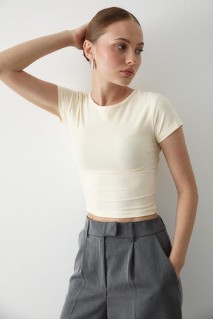 Bej Crop Bluz