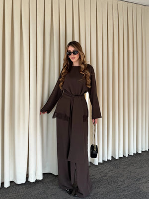 Kahverengi Kuşaklı Dantel Detaylı Bluz Pantolon Takım - 8006