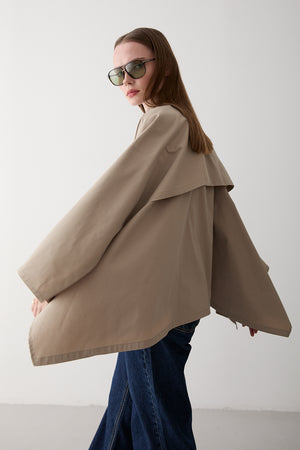 Bej Pelerin Model Trençkot - 7603