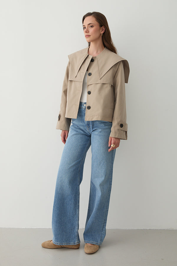 Bej Sakura Geniş Yaka Kısa Trençkot - 7530