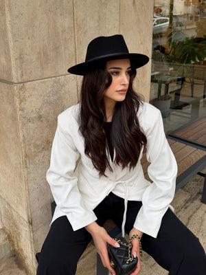 Beyaz Bağcıklı Ceket - 9702