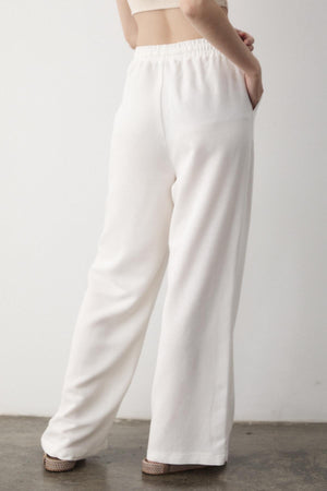 Beyaz Beli Lastikli Bol Paça Pantolon