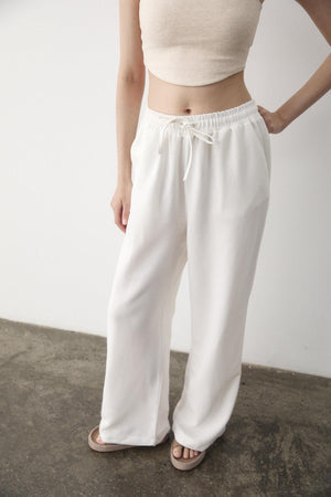 Beyaz Beli Lastikli Bol Paça Pantolon