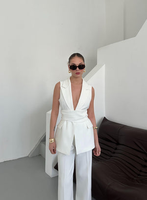 Beyaz Eliana Kuşaklı Yelek Pantolon Takım