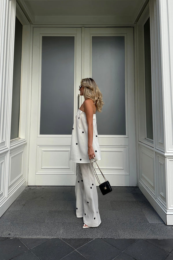 Beyaz Siyah Puantiyeli Straplez Bluz Pantolon Takım