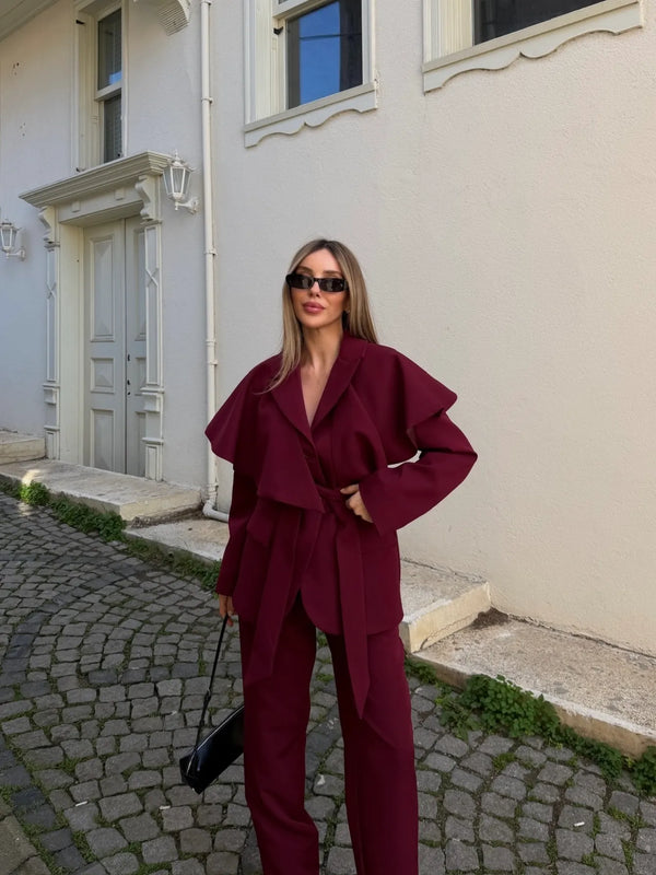 Bordo Pelerinli Kuşaklı Çift Düğmeli Ceket Pantolon Takım - 8325