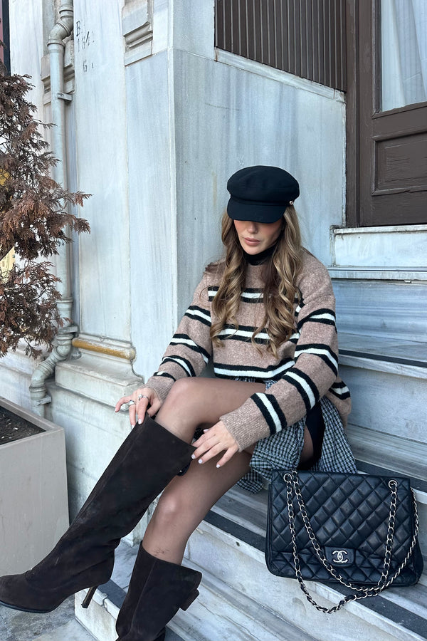 Kahverengi Renkli Çizgili Oversize Triko Kazak - 2516