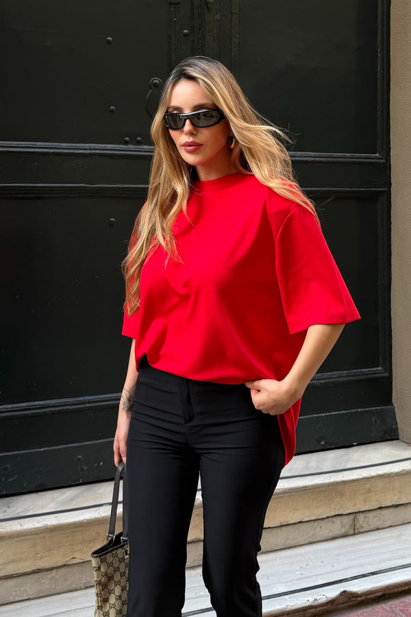 Kırmızı Sırtı Taşlı Kalp Dekolteli Vatkalı T-shirt - 4122