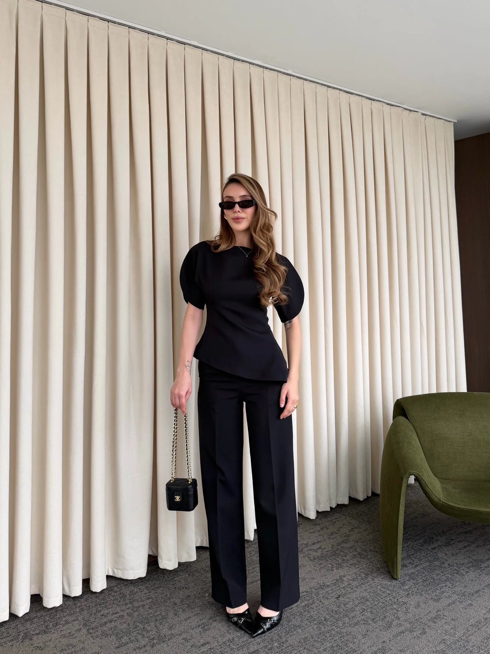 Siyah Balon Kol Asimetrik Bluz Pantolon Takım - 25194