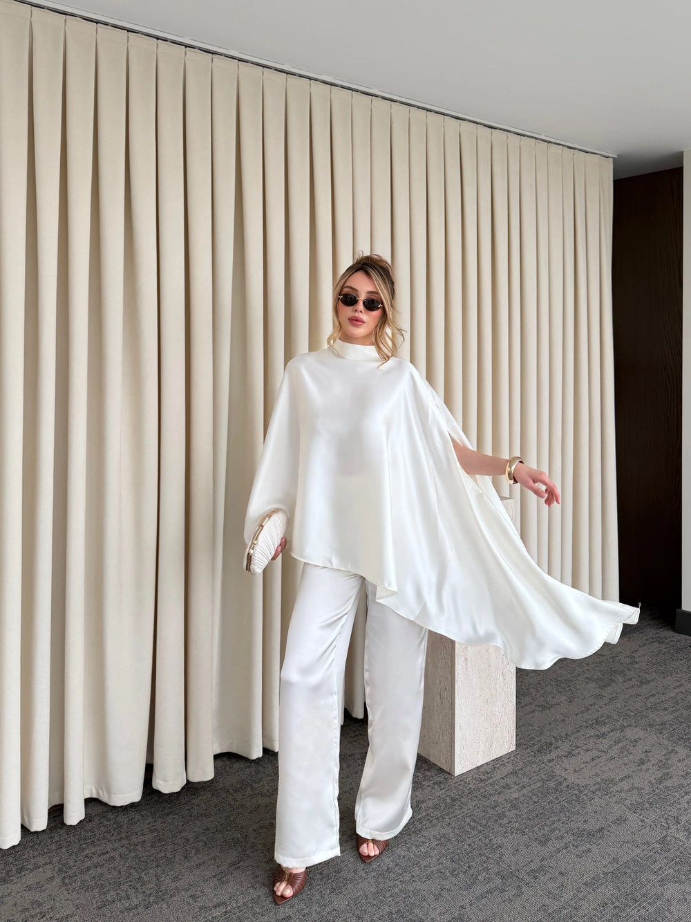 Ekru Saten Bluz Pantolon Takım - 265072