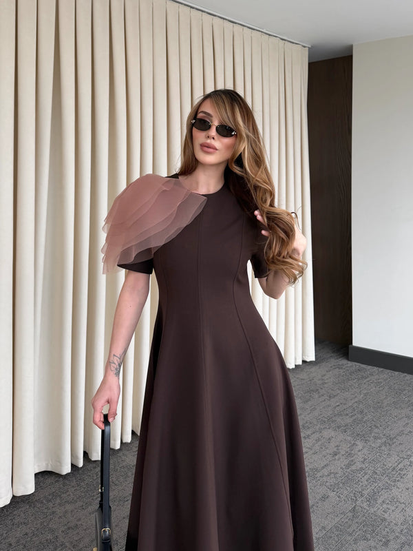 Kahverengi Seyyar Broşlu Elbise - 3151