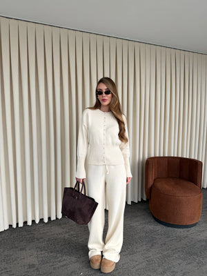 Ekru Çıtçıt Düğmeli Triko Takım - 904