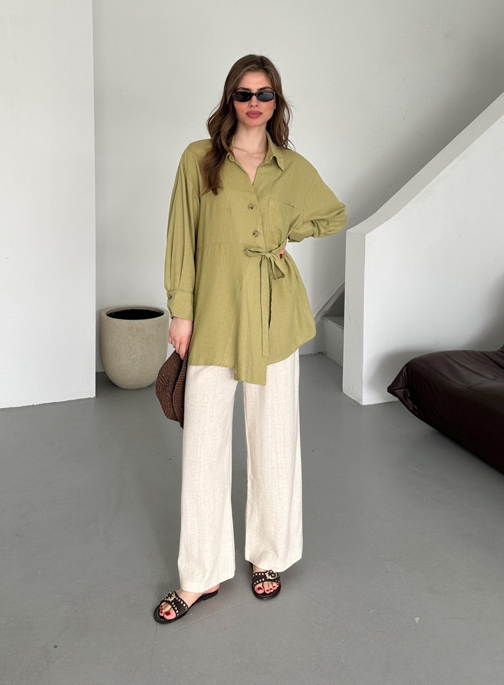 Haki %100 Pamuk Çapraz Düğmeli Beli Kemerli Gömlek