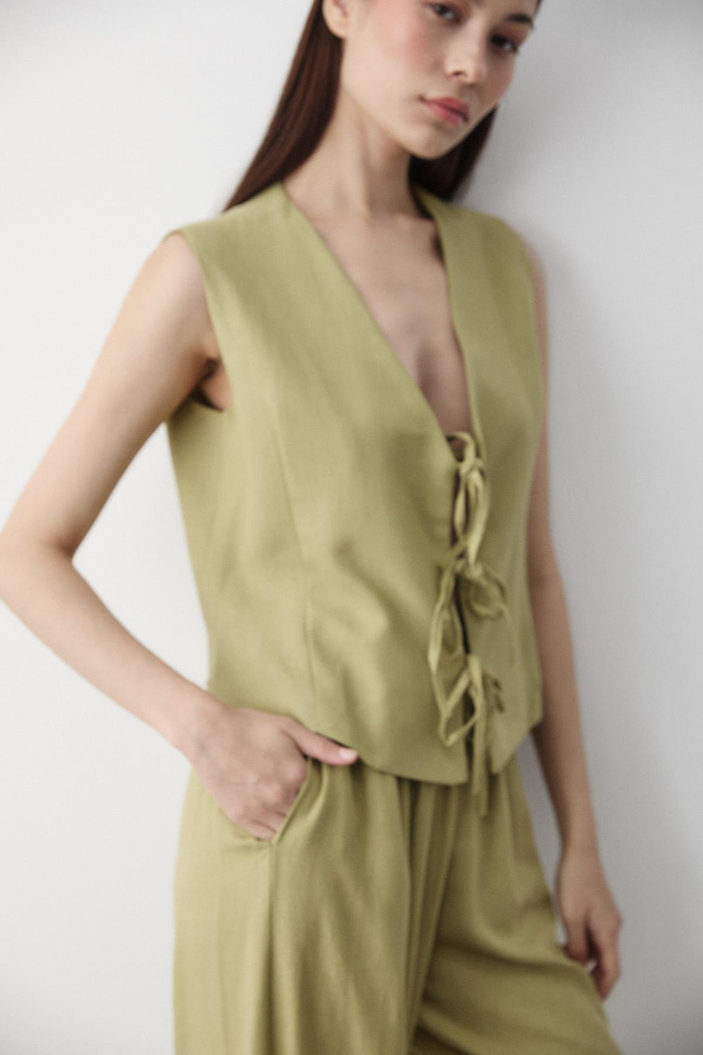 Haki 3 Bağcıklı Yelekli Müslin Takım