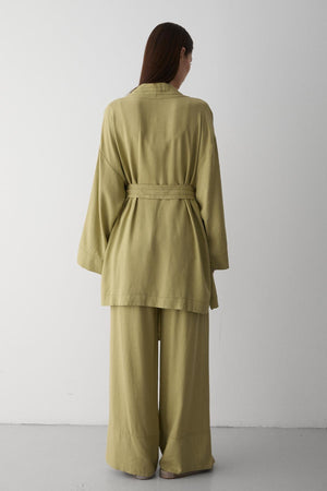 Haki Cep Detaylı Kuşaklı Kimono Takım