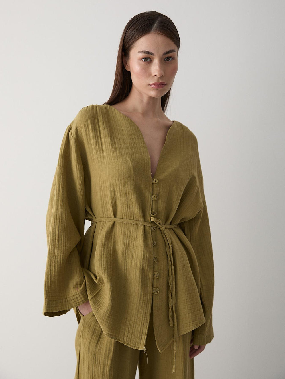 Haki Çok Düğmeli %100 Pamuk Gömlek Pantolon Takım