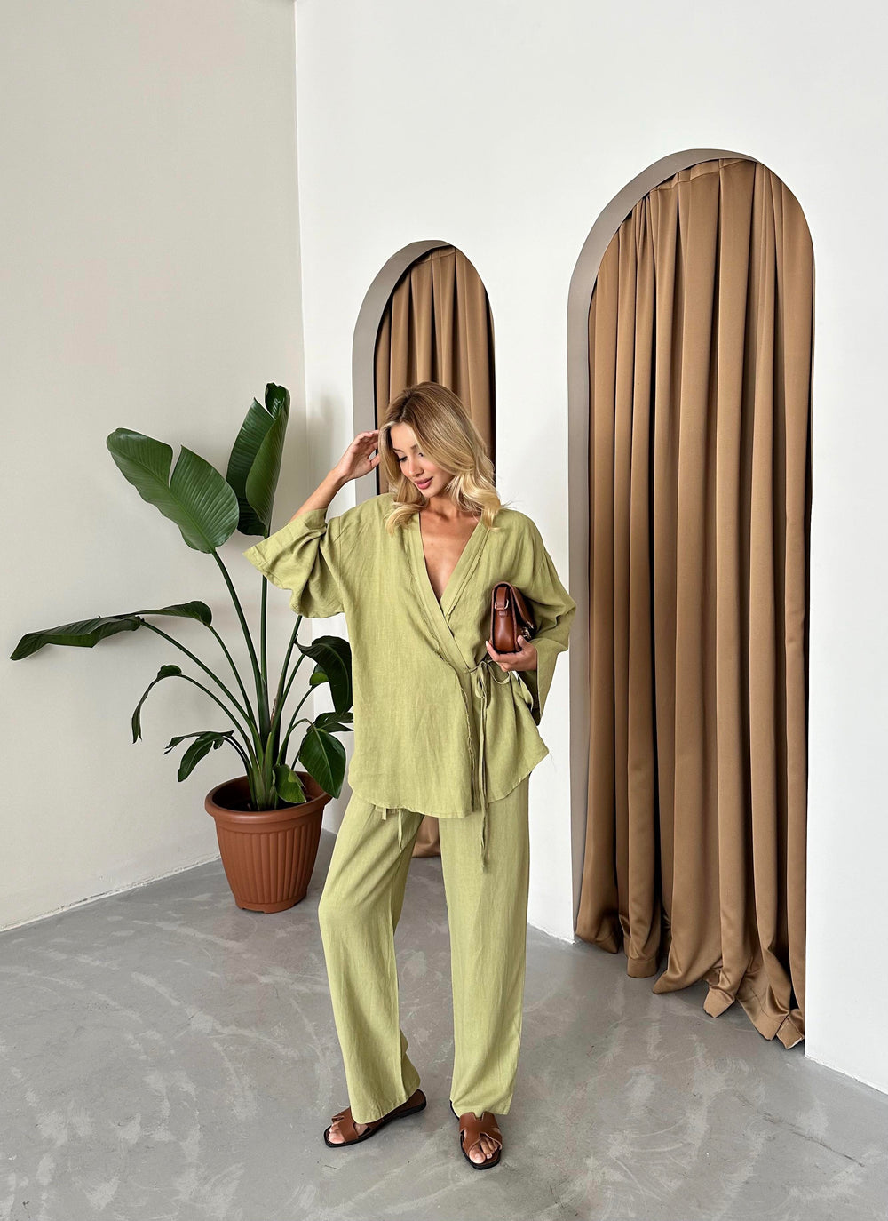 Haki Detaylı Yan Bağlamalı Keten Kumaş Kimono Takım