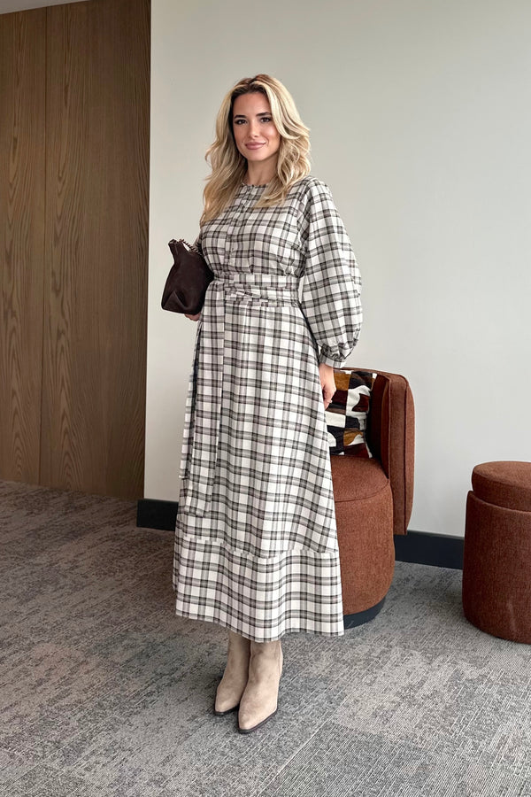 Taş Ekoseli Kuşaklı Uzun Elbise - 1235