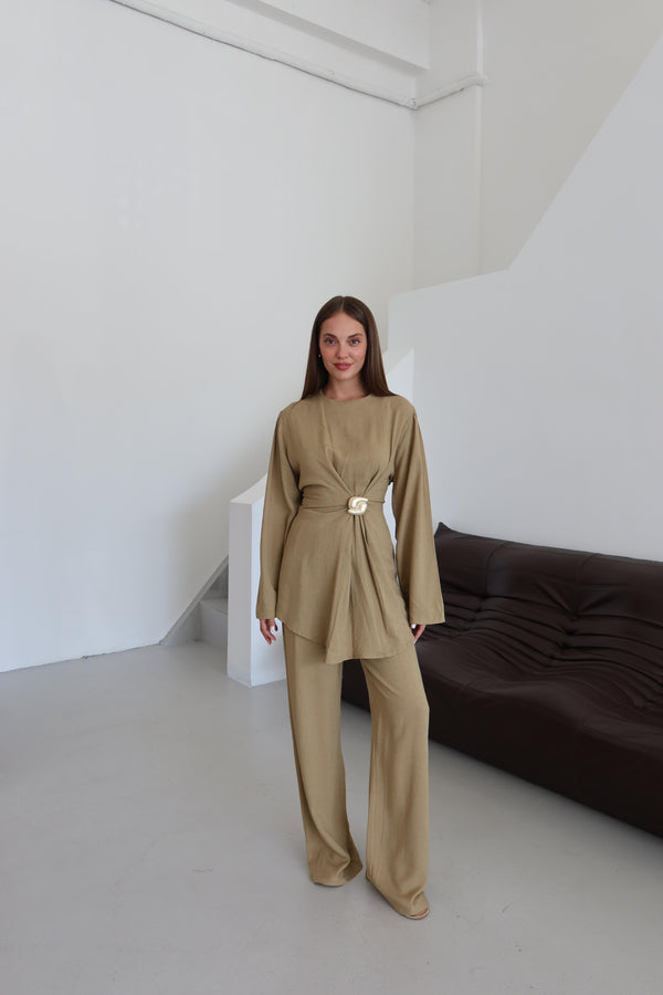 Haki Gold Broşlu Bluz Pantolon Takım