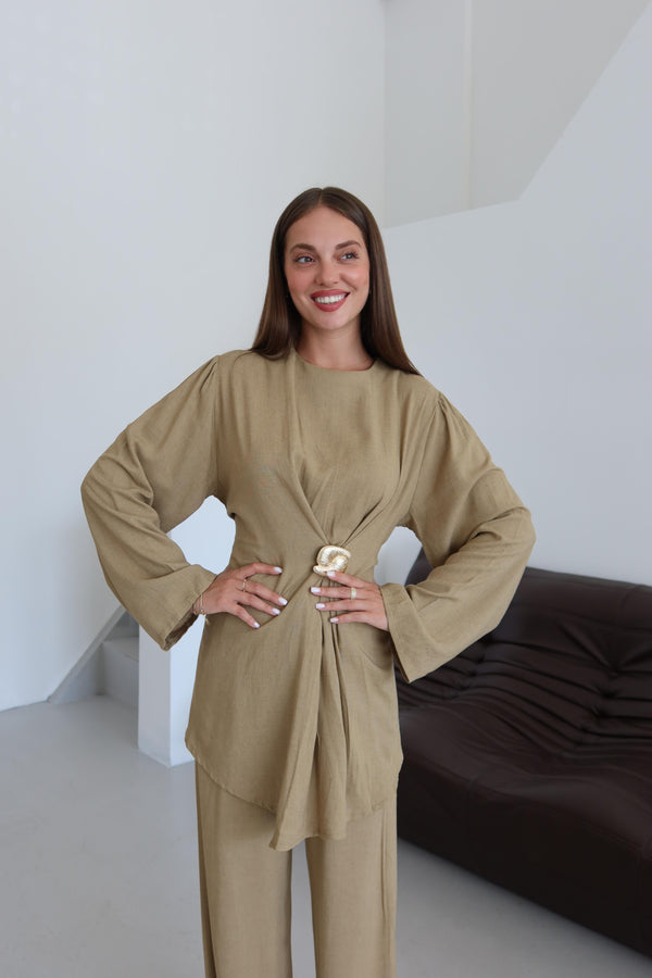 Haki Gold Broşlu Bluz Pantolon Takım