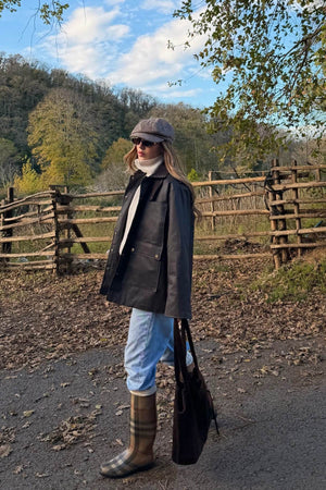 Kahverengi Kadife Ek Yaka Detaylı Mont - 5132