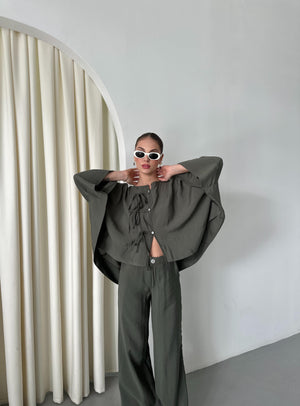 Haki Yarasa Kol Bağcık Düğme Detaylı Takım