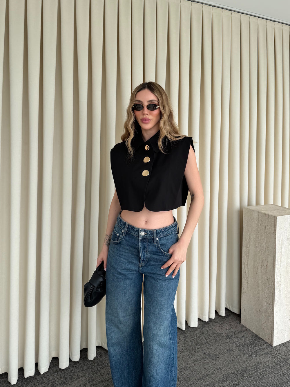 Siyah Poplin Crop Yelek - 8419