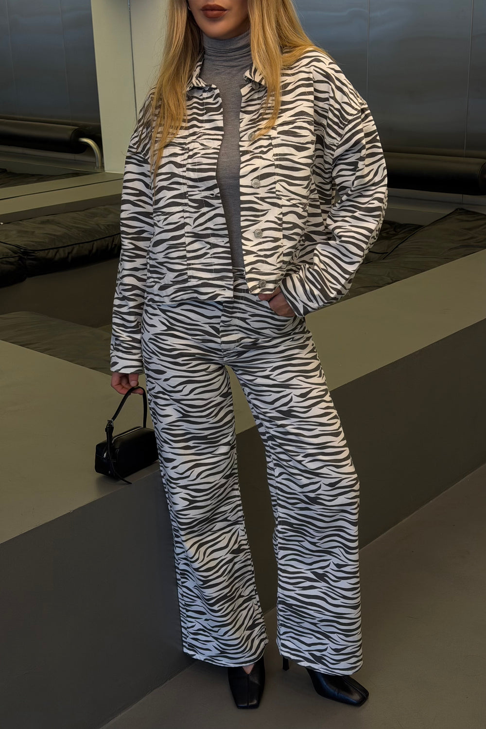 Ekru Zebra Gabardin Pantolon | LALUVIA