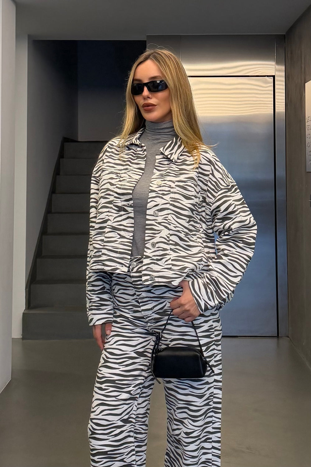 Ekru Zebra Gabardin Ceket | LALUVIA