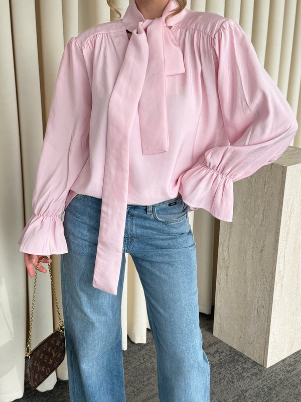 Pembe Fırfır Detaylı Vatkalı Bluz - 1016