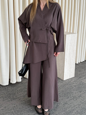 Kahverengi Pantolon Ek Parça Detaylı Kimono Takım - 8009