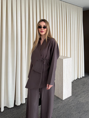 Kahverengi Pantolon Ek Parça Detaylı Kimono Takım - 8009