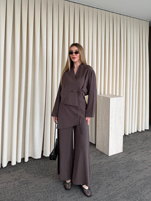 Kahverengi Pantolon Ek Parça Detaylı Kimono Takım - 8009