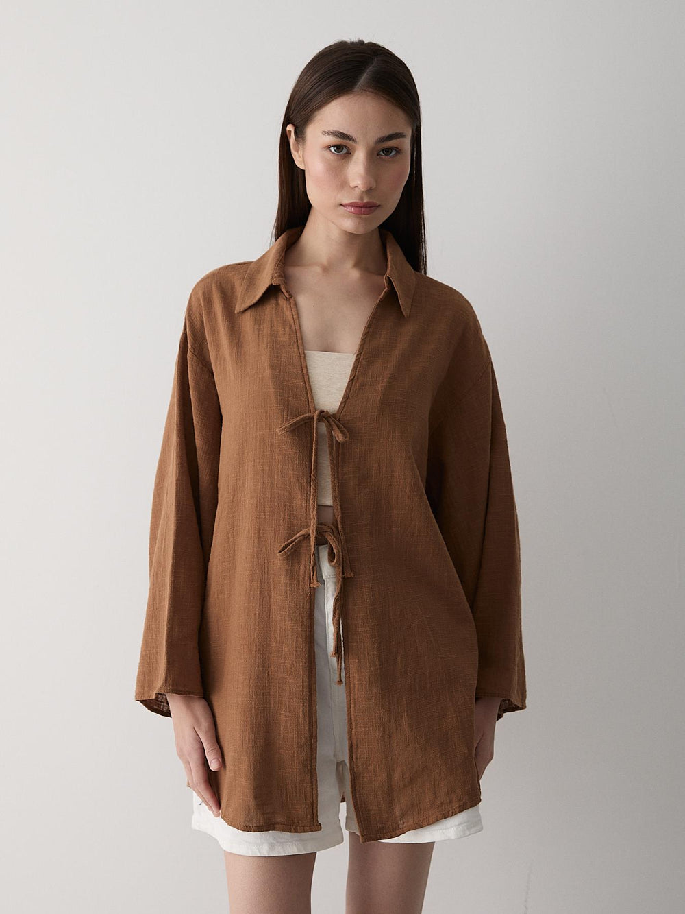 Kahve %100 Pamuk Keten Bağcık Detaylı Kimono Bluz