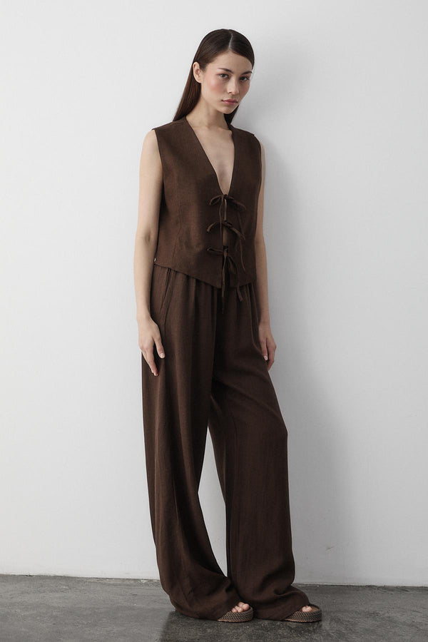 Kahverengi 3 Bağcıklı Yelekli Müslin Takım