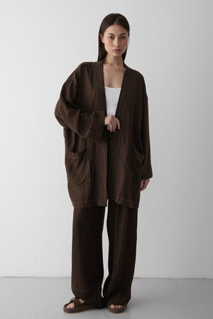 Kahverengi Cep Detaylı Kuşaklı Kimono Takım
