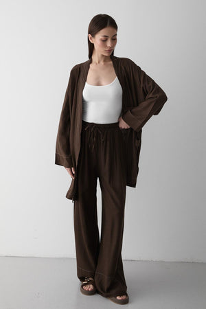 Kahverengi Cep Detaylı Kuşaklı Kimono Takım
