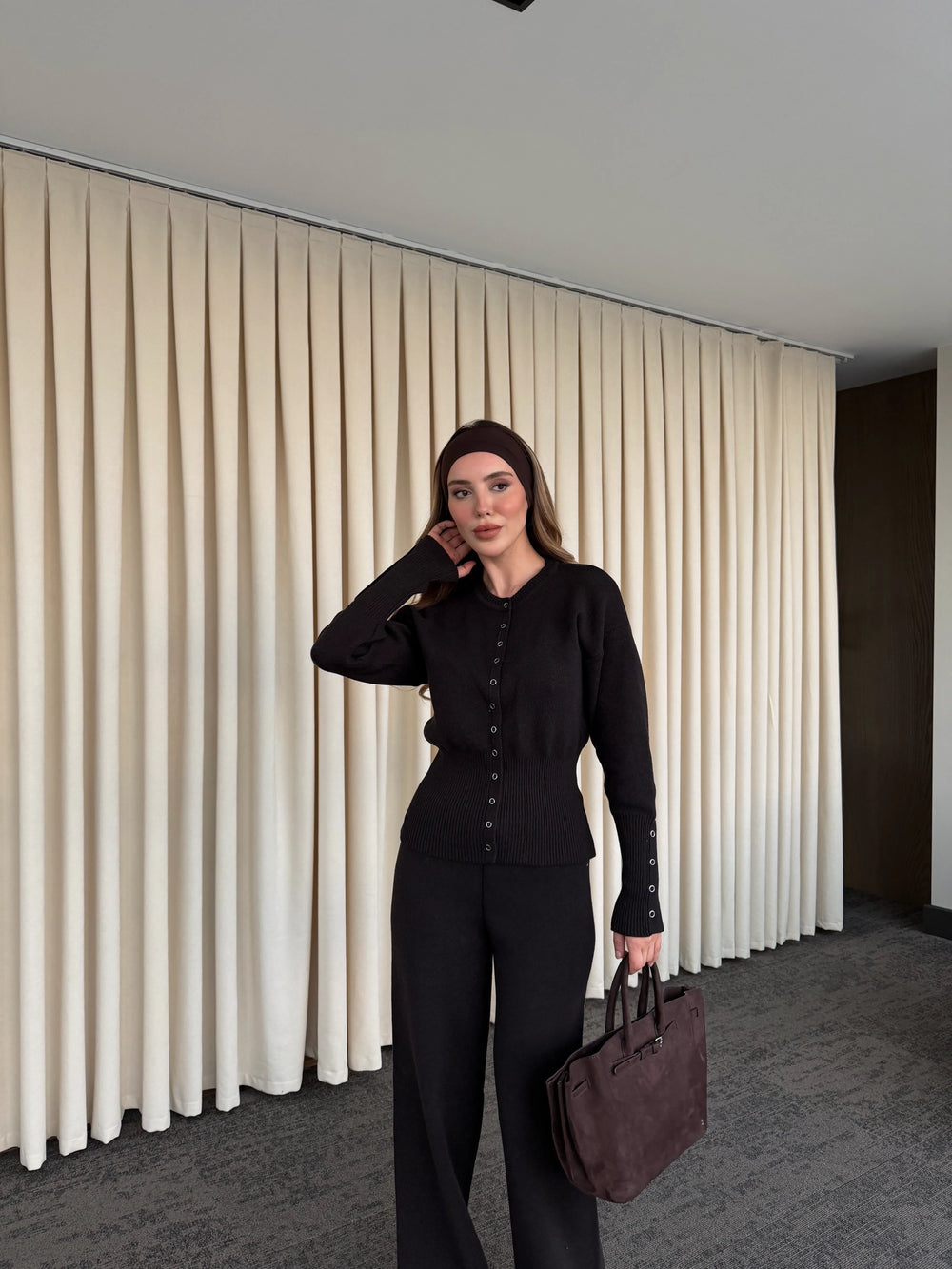 Kahverengi Çıtçıt Düğmeli Triko Takım - 904