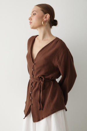 Kahverengi Çok Düğmeli Kimono