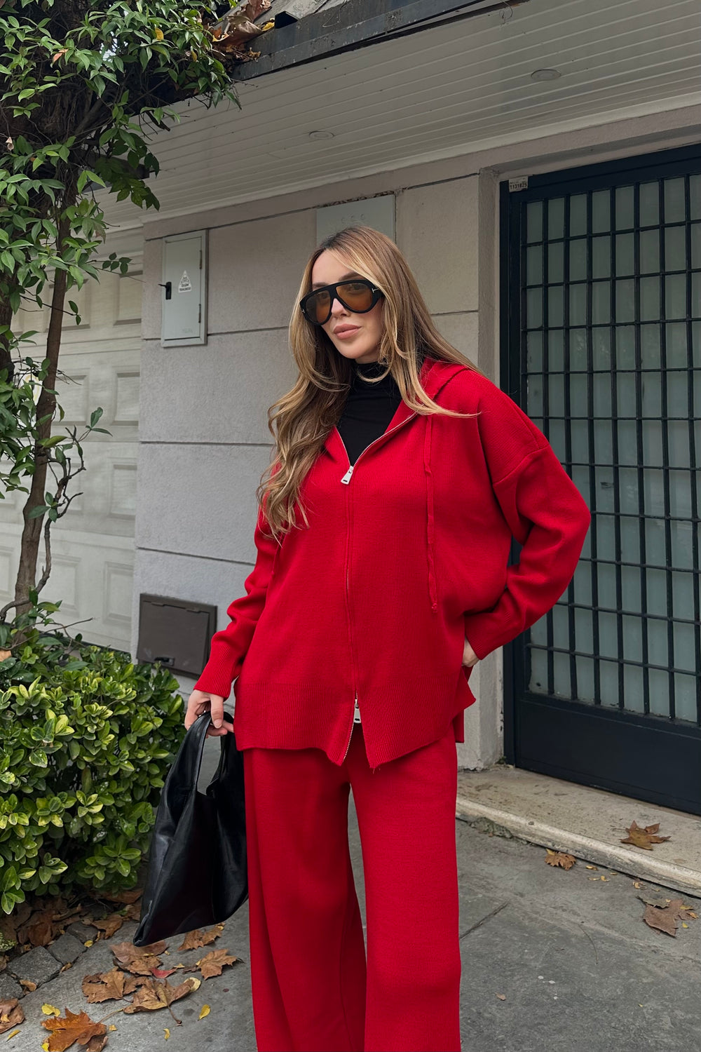 Kırmızı Fermuarlı Kapüşonlu Triko Takım - 0511