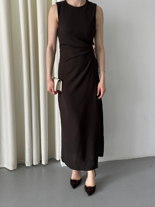 Kahverengi Gold Tokalı Elbise