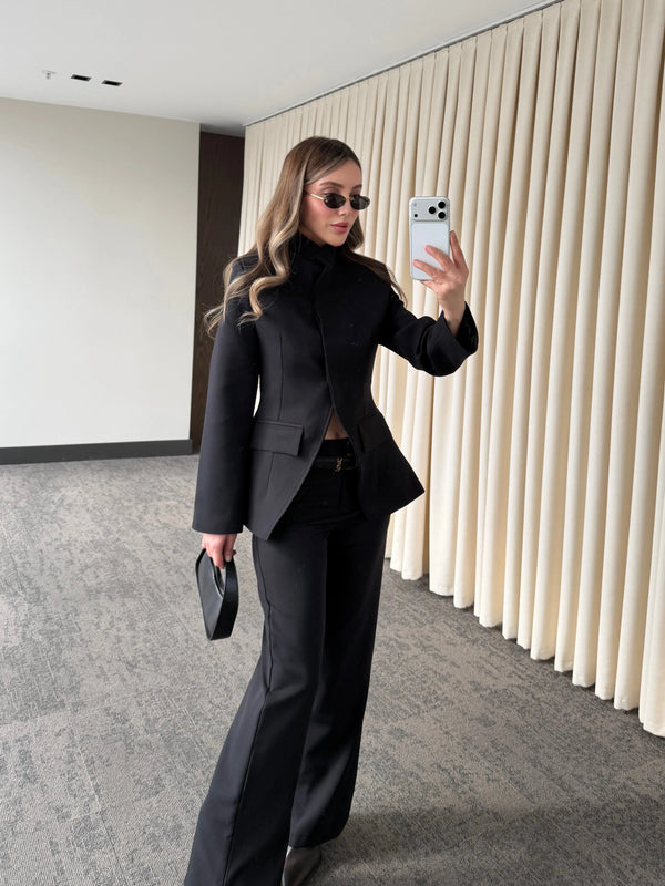 Siyah Hakim Yaka Ceket Pantolon Takım - 7100