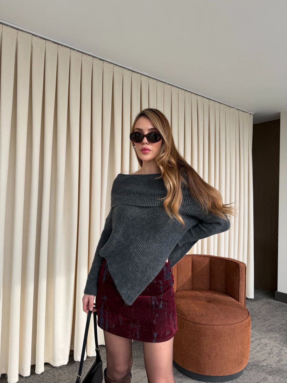 Antrasit Kayık Yaka Asimetrik Kazak - 251193