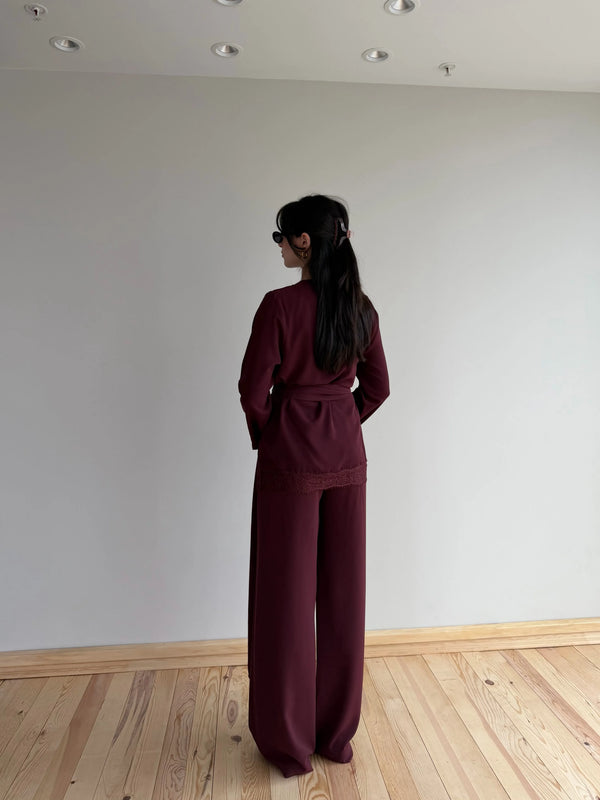 Bordo Kuşaklı Dantel Detaylı Bluz Pantolon Takım - 8006