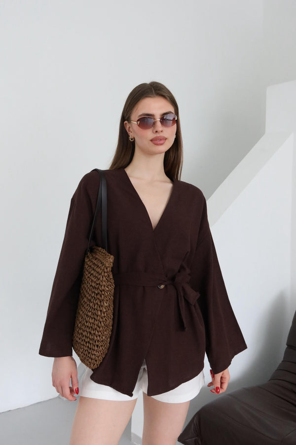 Kahverengi Pamuklu Düğme Detaylı Kemerli Keten Kimono